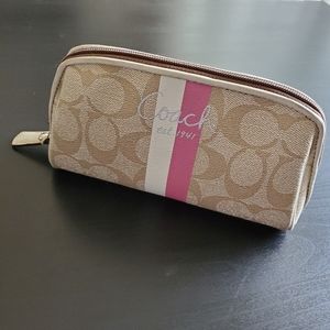 Coach cosmetic case/pouch